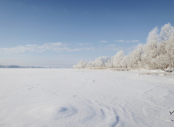 雪天路滑，上班路上滑伤算工伤吗？